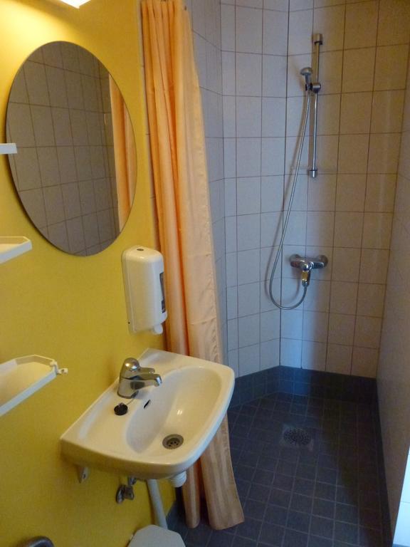 Vanalinna Boutique Hotel Kuressaare Kamer foto
