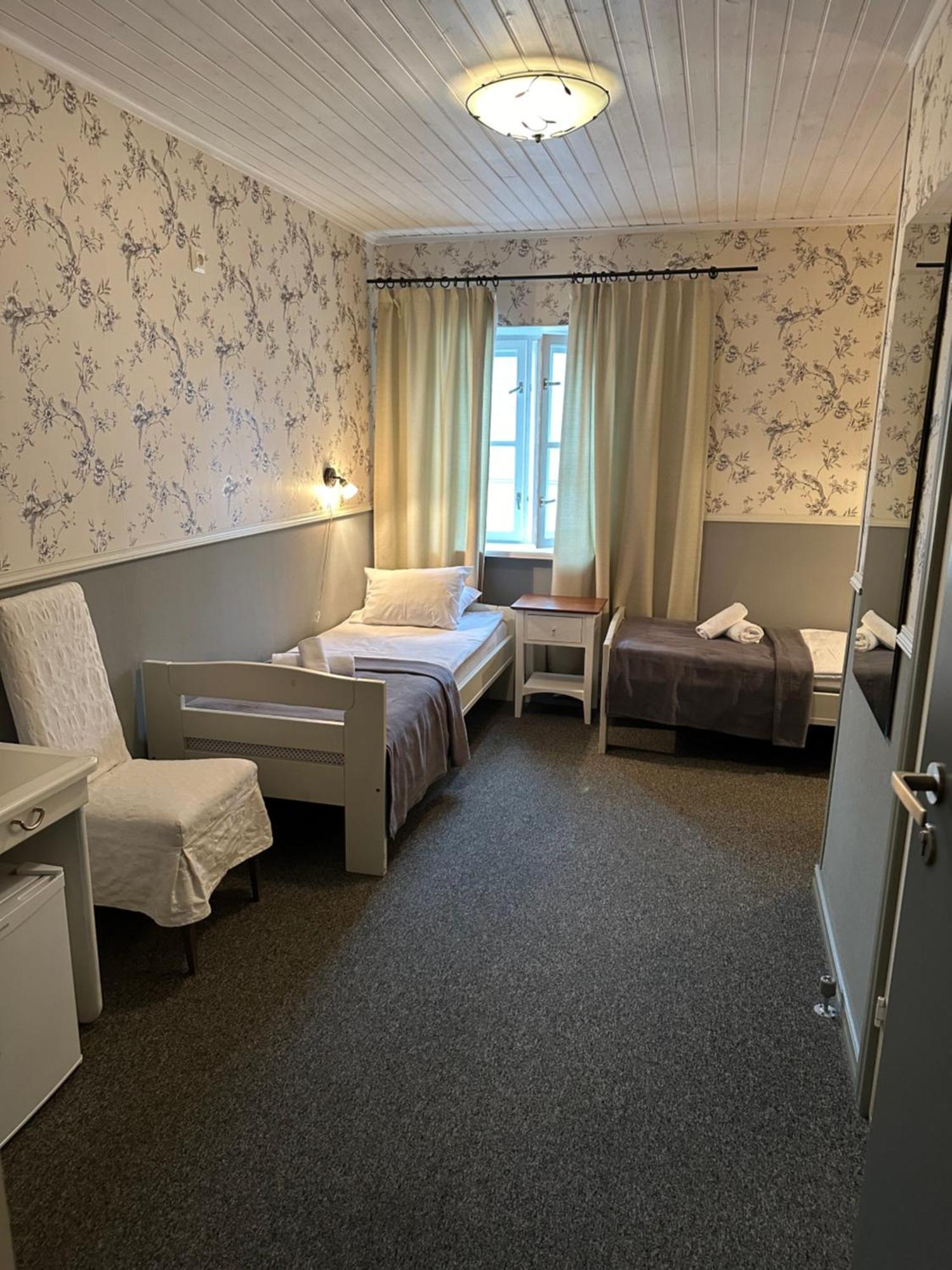 Vanalinna Boutique Hotel Kuressaare Buitenkant foto